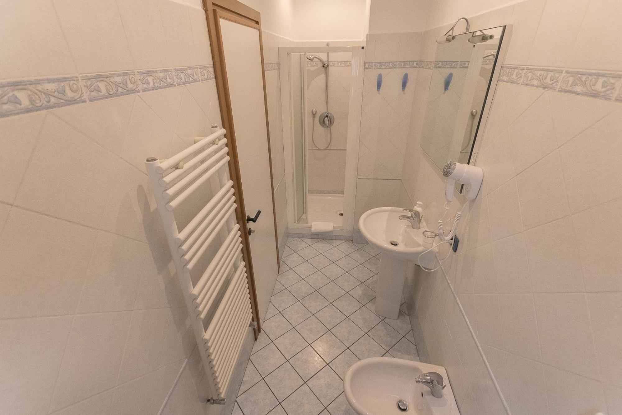 Amalia Apartment Via La Farina Firenze Esterno foto