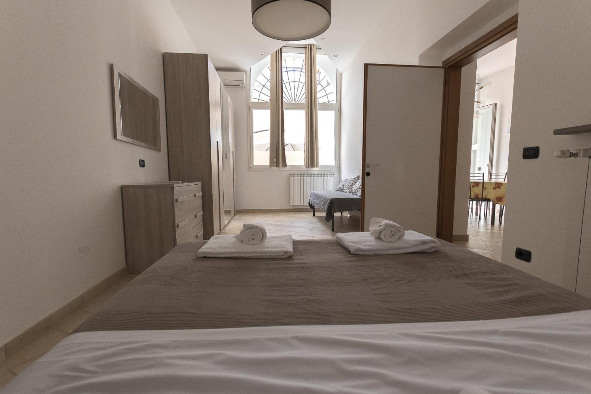 Amalia Apartment Via La Farina Firenze Esterno foto